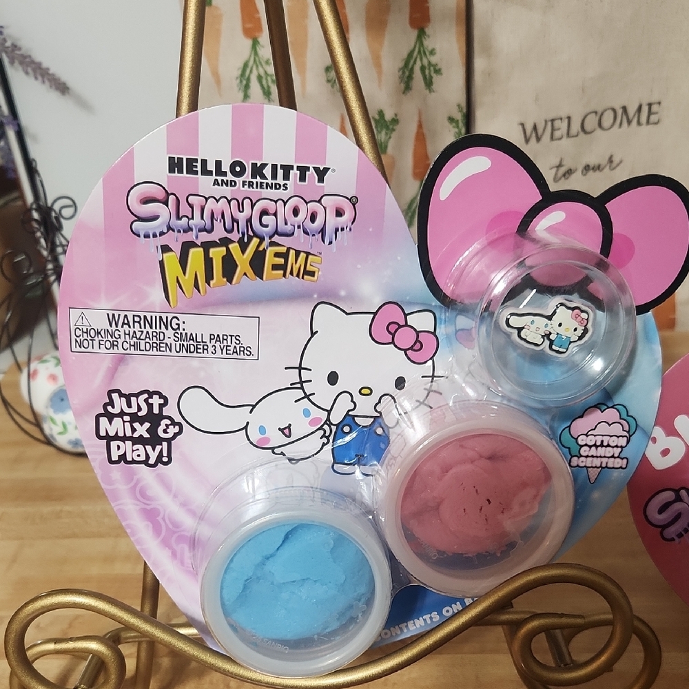 BLUEY AND HELLO KITTY slimy gloop Mixins